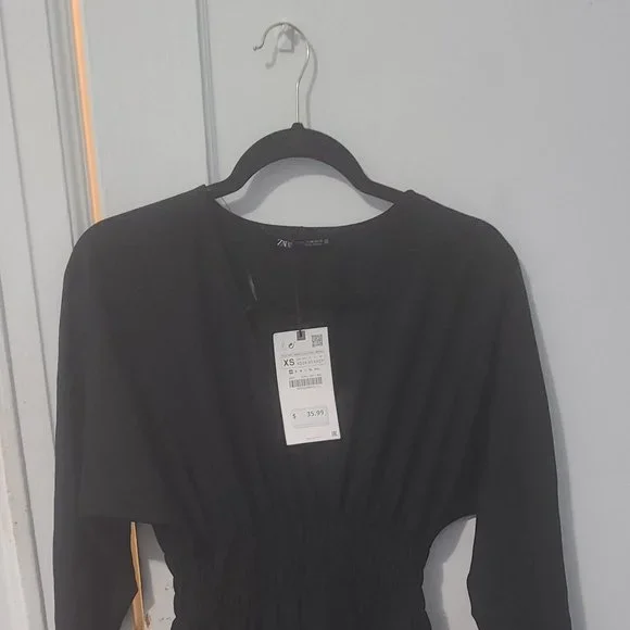 Zara dress - Picture 4 of 5